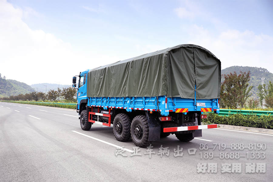 6×6重卡，6×6三桥车，三桥货运卡车，东风全驱，340马力重载卡车，5.5米长途货车